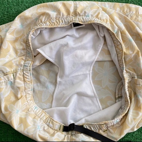 Vintage The North Face Swim Trunks Shorts - Picture 2 of 6